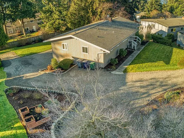29825 10th Ave SW, Federal Way, WA 98023