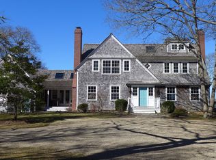 28 & 18 Hillbrook Ln, West Tisbury, MA 02575