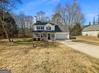 868 Burton Ridge Dr, Loganville, GA 30052