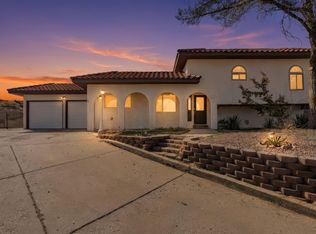 9669 Asbury Ln NW, Albuquerque, NM 87114