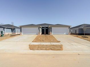 6610 NW Altus St, Bentonville, AR 72713