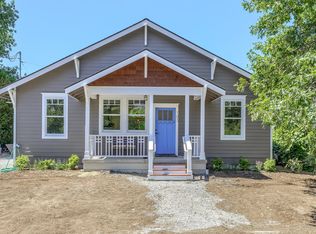 103 N Front St, Talent, OR 97540