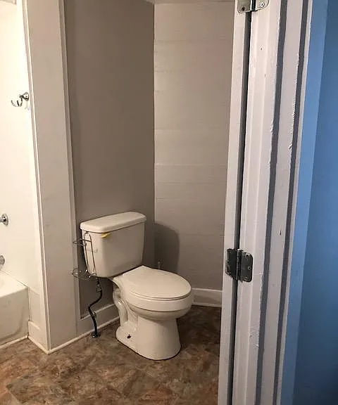 714 Cedar Crest Ct — Photo 17