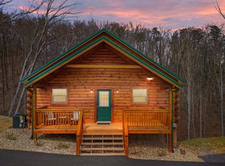 804 String Run Way, Pigeon Forge, TN 37863