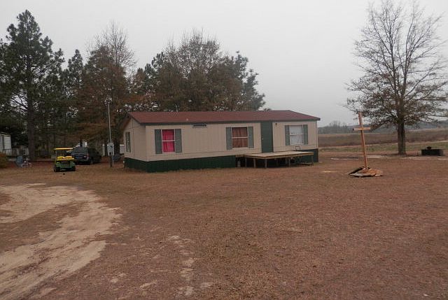 1st image of 3231A Sylvester Dr