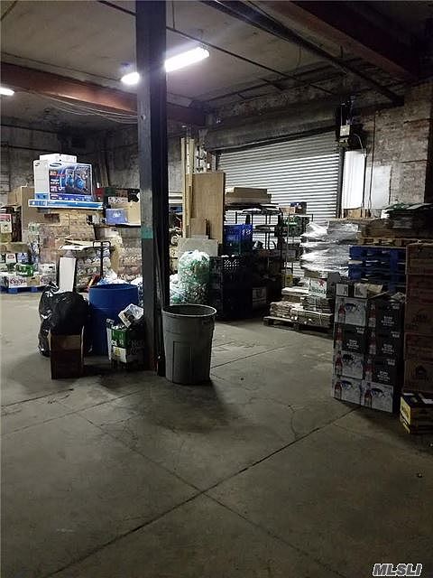 1st image of 8706 Rockaway Beach Blvd