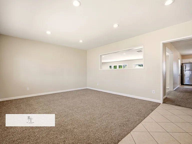 1225 W Glenmere St — Photo 4