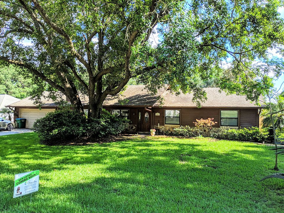 1st image of 16046 Four Lakes Ln