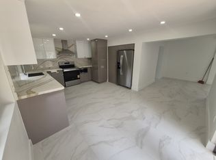 270 NW 147th St, Miami, FL 33168