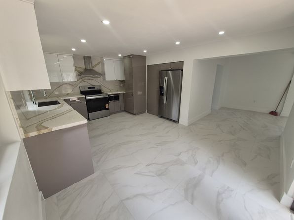 270 NW 147th St