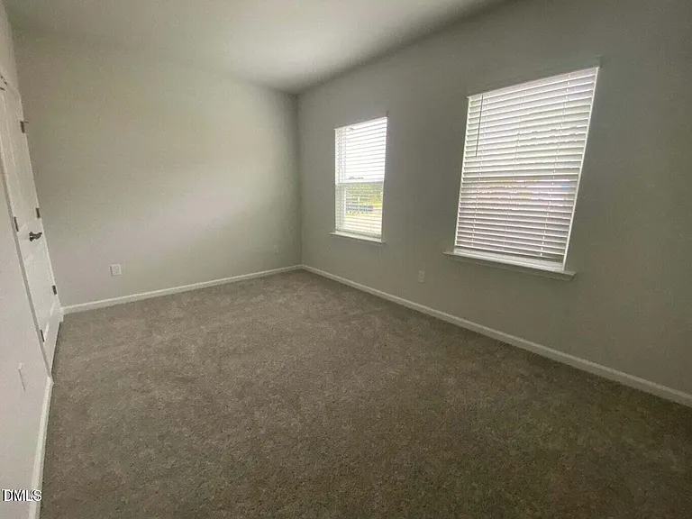 1464 Hasse Ave — Photo 12