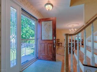 25 Fredric Dr, Ocean, NJ 07712