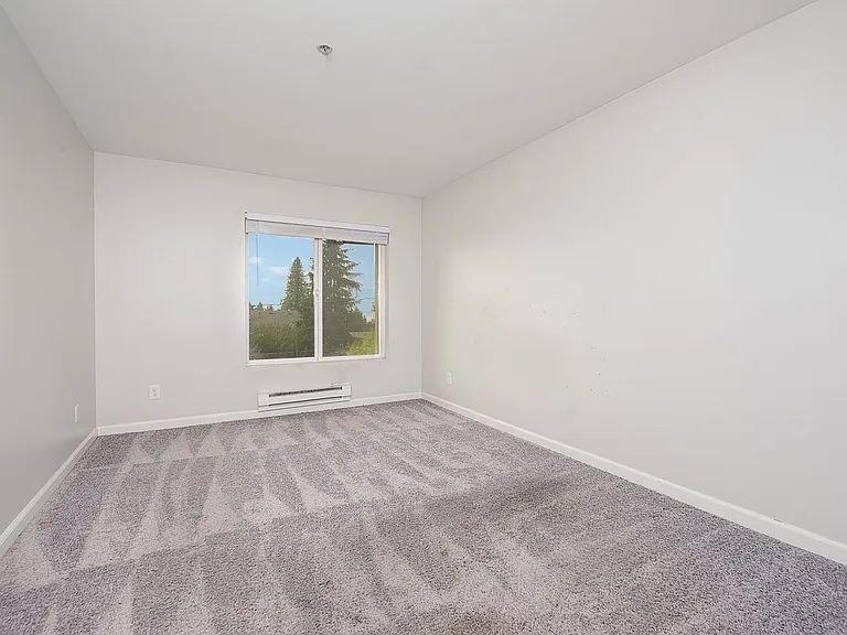 Northlink Apartments — Photo 86