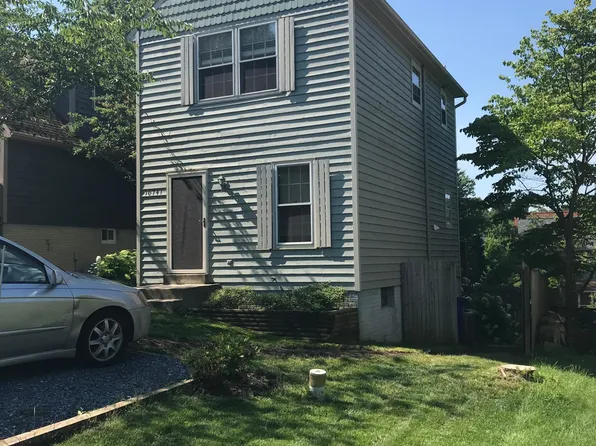 10741 Lake Edge Ct, New Market, MD 21774