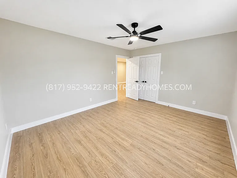 4919 Dickens Rd — Photo 8