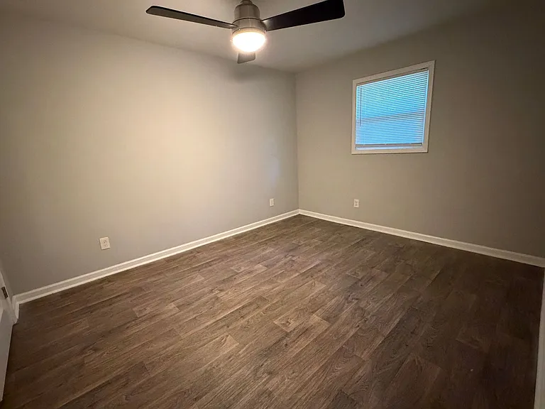 5911 Lone Oak Dr SW — Photo 12