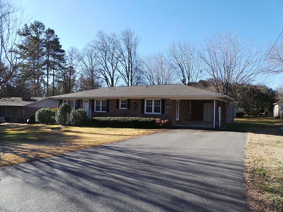 1st image of 114 Fairfield Dr