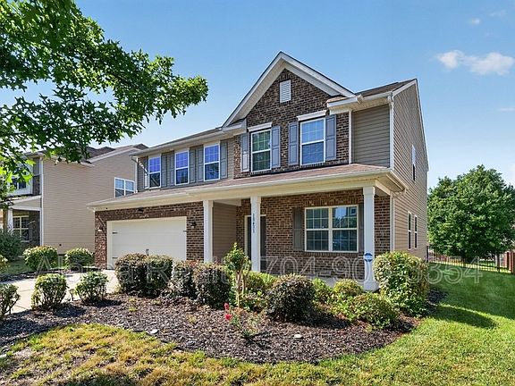 3rd image of 10431 Paisley Abbey Ln
