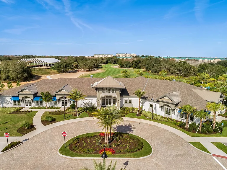 7790 Four Seasons Blvd — Photo 36