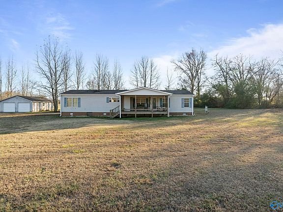 3rd image of 106 Greenbrook Dr