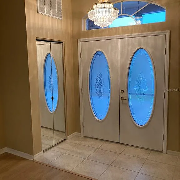 1327 Tollbridge Ct — Photo 4