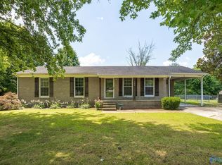 106 Crutcher St, Athens, AL 35611