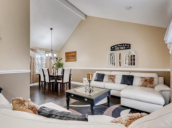 2nd image of 153 Abbeywood Cir