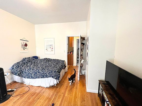 5th image of 548 W 164th St APT 1I