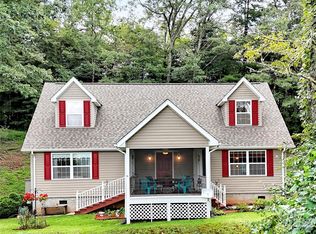 562 Beechwood Dr, Sylva, NC 28779