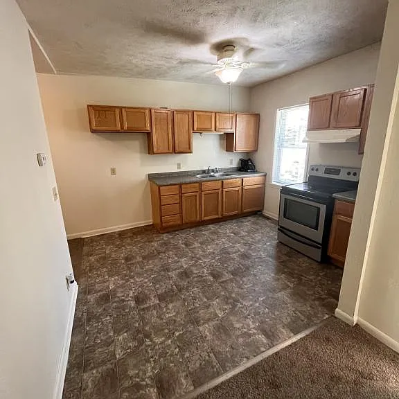 620 W Cottonwood St #620 — Photo 2