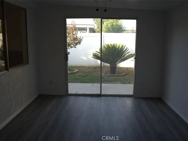 4210 Aero Ln — Photo 8
