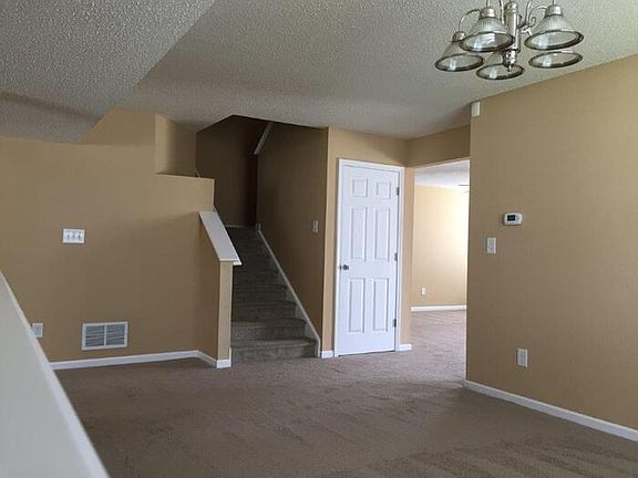 4th image of 5817 Ashcroft Dr