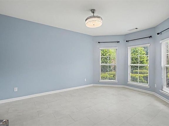 5th image of 6810 Rocking Horse Ln