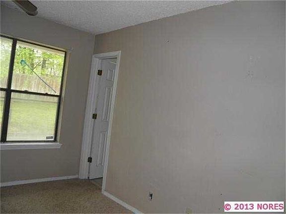 4th image of 14724 S Yukon Ave W