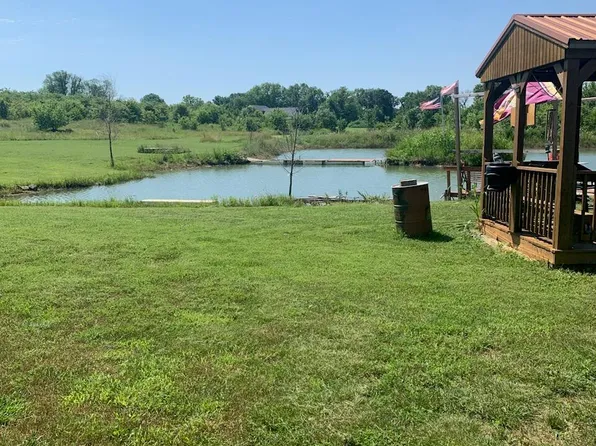9549 S 1651 Road, Stockton, MO 65785