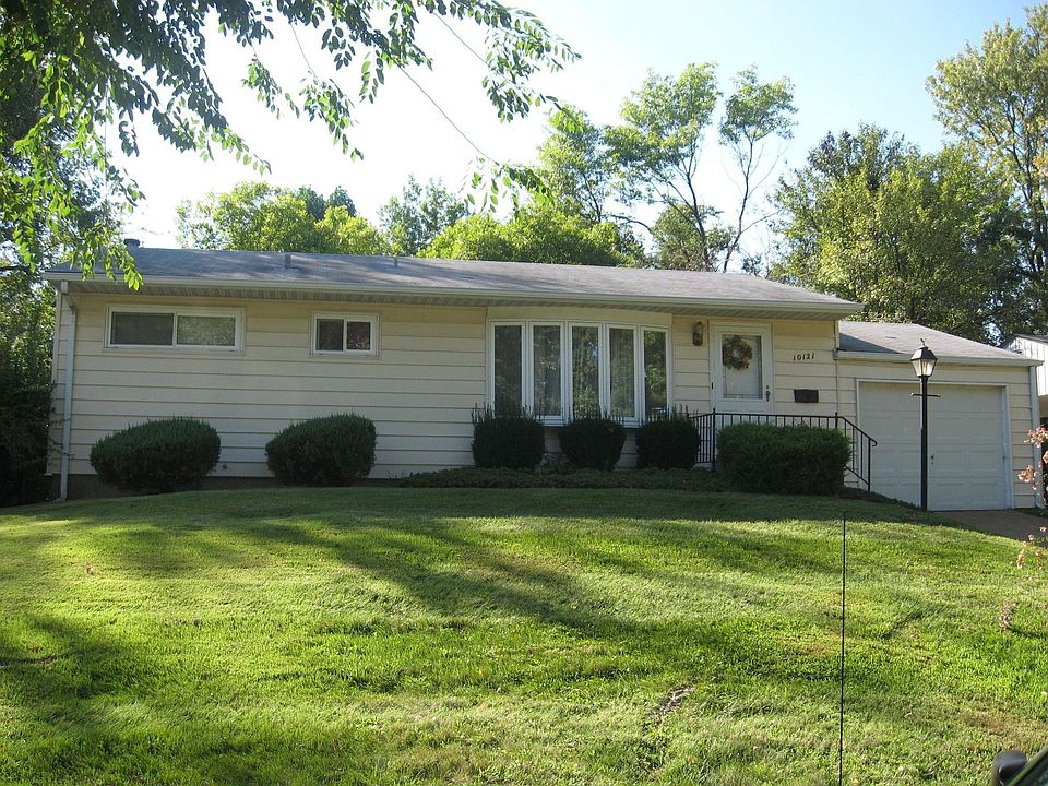 10121 Dellridge Exterior