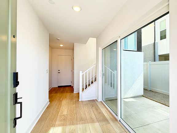 3rd image of 14791 Sierra Way