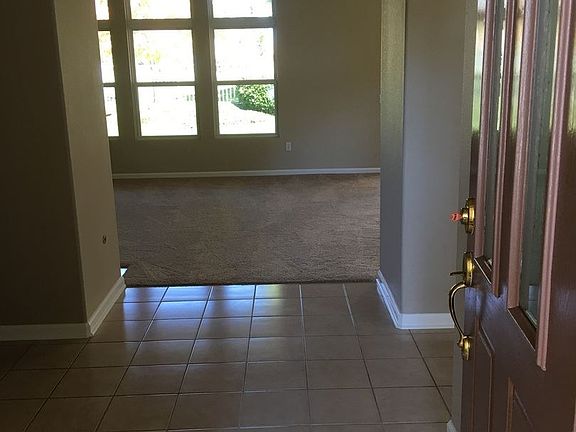 5th image of 7404 Goose Meadows Way