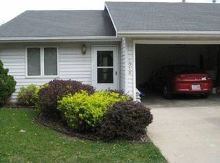 1016 E 10th St S, Newton, IA 50208