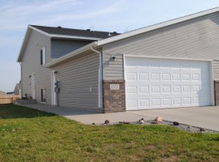 1572 34th Ave S, Moorhead, MN 56560