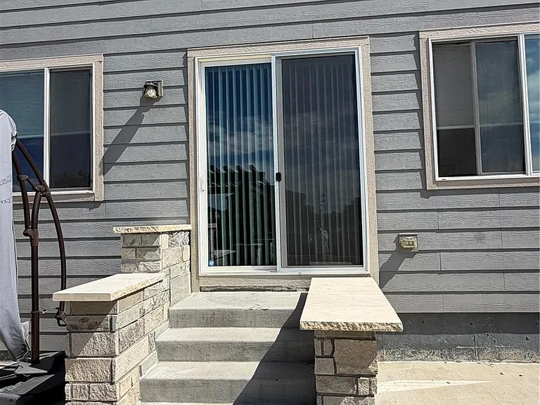 21250 E Princeton Pl — Photo 28