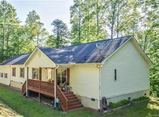 83 Shadow Ridge Dr, Fletcher, NC 28732