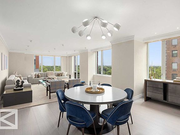 3rd image of 90 E End Ave APT 8A