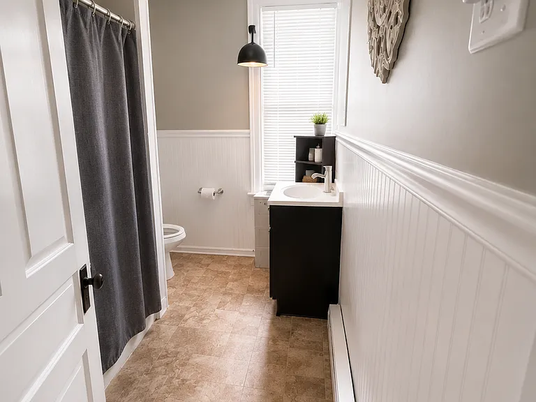 1017 W Market St #1 — Photo 5