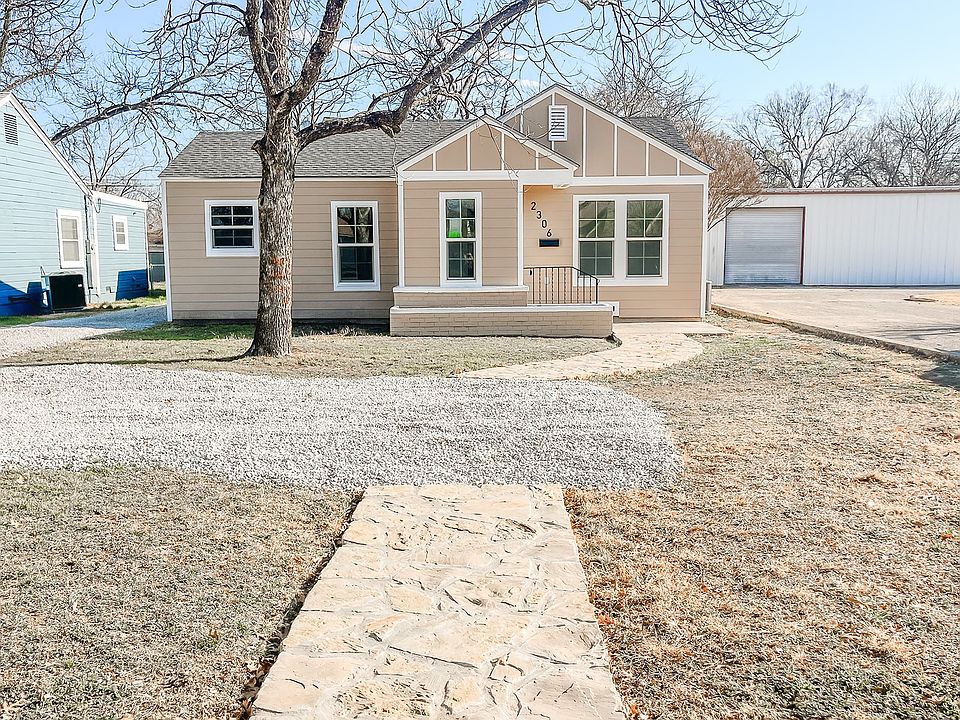 1st image of 2306 Austin Ave