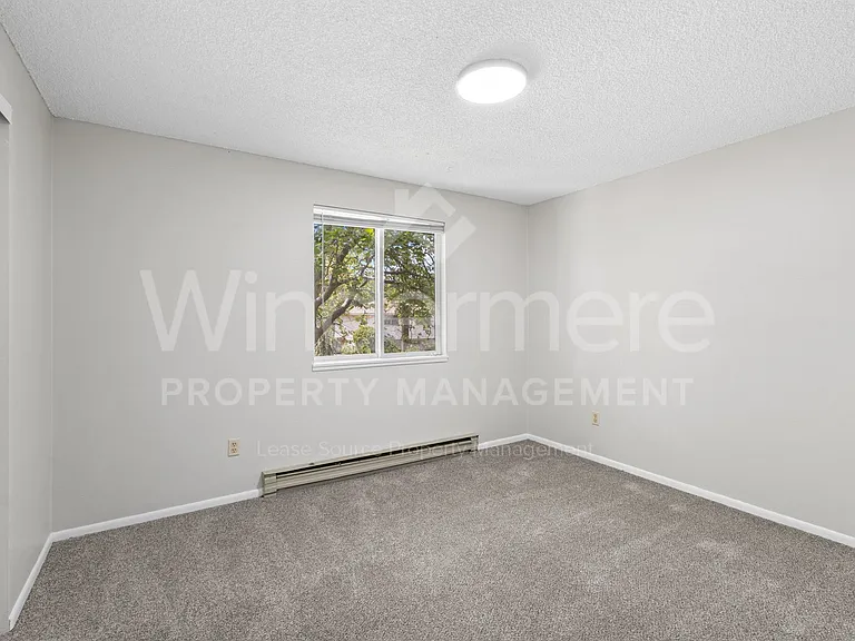 2121 S Herald Rd — Photo 17
