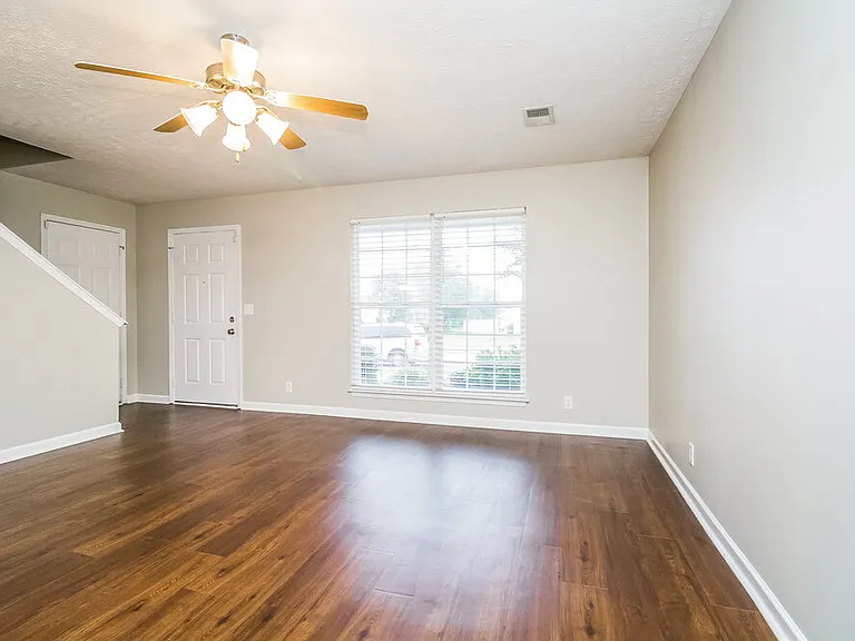3746 Maya Dr — Photo 5