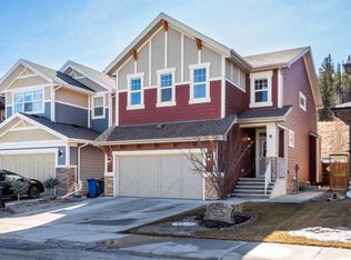 255 N Riviera Way, Cochrane, AB T4C 0Z2