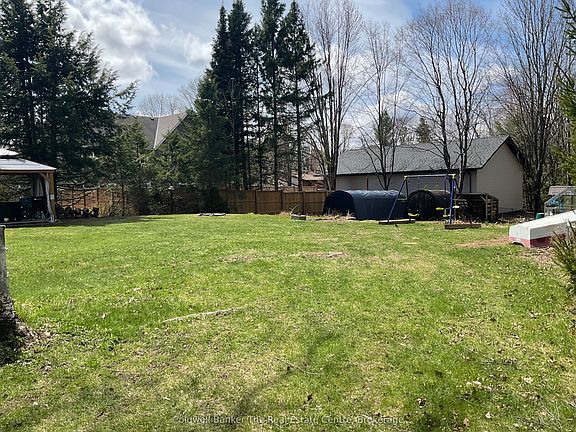 3rd image of 3 Glendale Rd