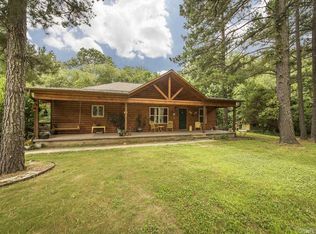 311 E Dick Finch Rd, Romance, AR 72136